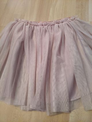 Falda niña tul rosa Zara talla 9-10 de segunda mano por 4 EUR en Madrid en  WALLAPOP