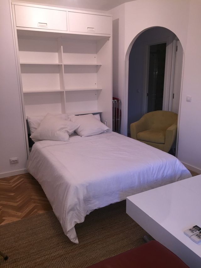 Cama abatible vertical 135x 190 (total 154x238x56) de segunda mano por