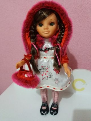 nancy caperucita roja