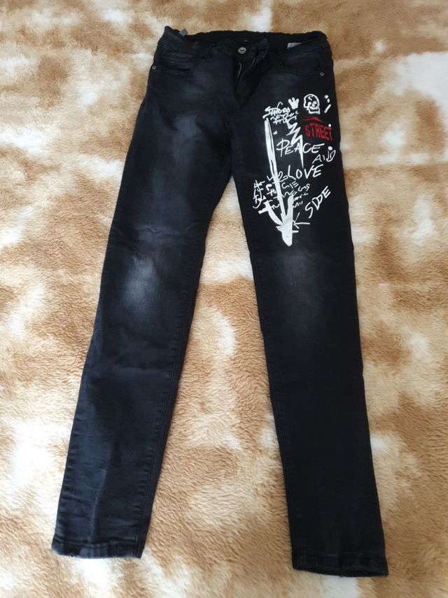 Pantalón negro elástico