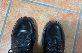 Botas coolway estilo Dr. Martens de segunda mano por 30 EUR en Soto del  Real en WALLAPOP