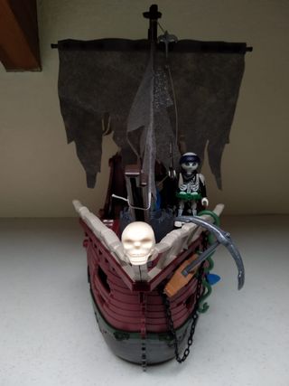 barco pirata fantasma playmobil 4806