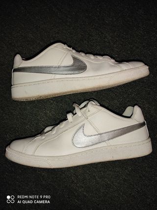 Zapatillas NIKE mujer talla 41 de segunda mano por 11 EUR en A Coruña en  WALLAPOP