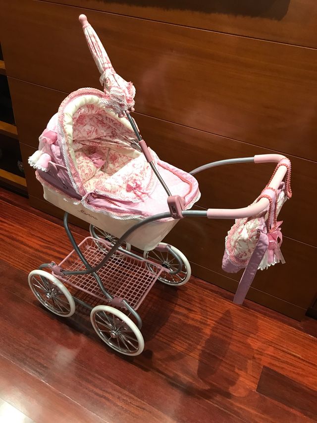 cochecito de paseo muñecas martina