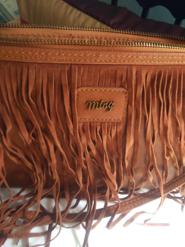 Bolso Mustang nuevo