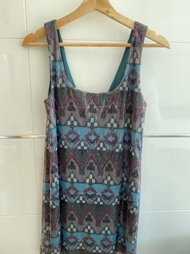 Vestido de fiesta de lentejuelas talla M nuevo