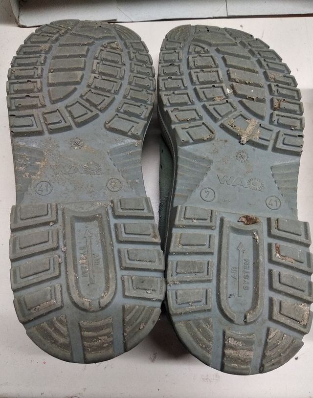 Botas de seguridad número 42