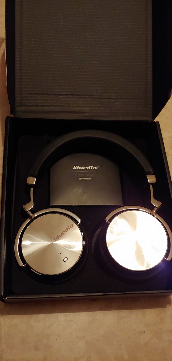 auriculares profesionales nuevos Bluedio