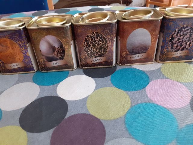 Colección Latas "Ruta de las Especies"