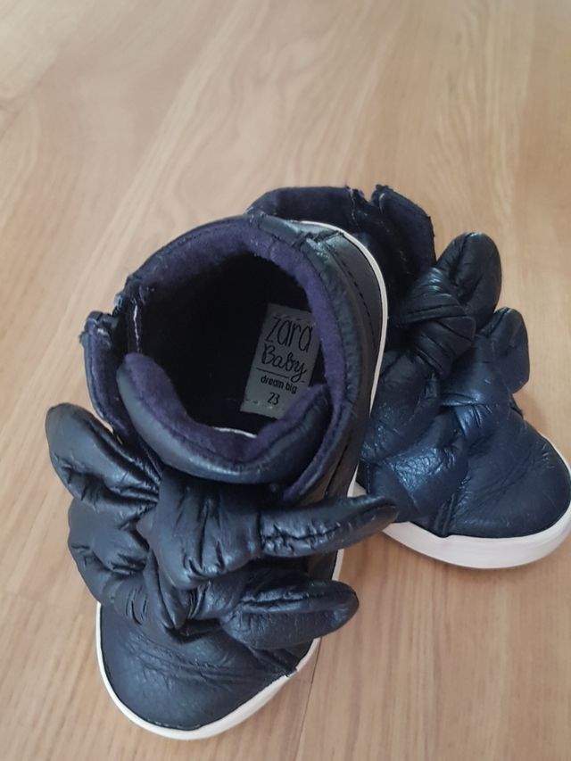 botín azul marino talla 23 de zara