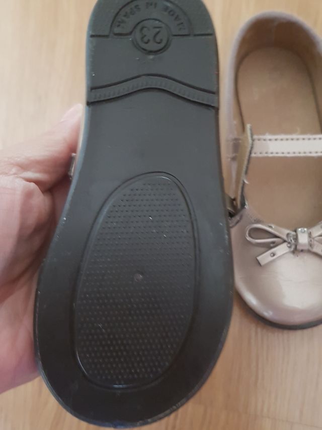 merceditas de charol marca osito talla 23