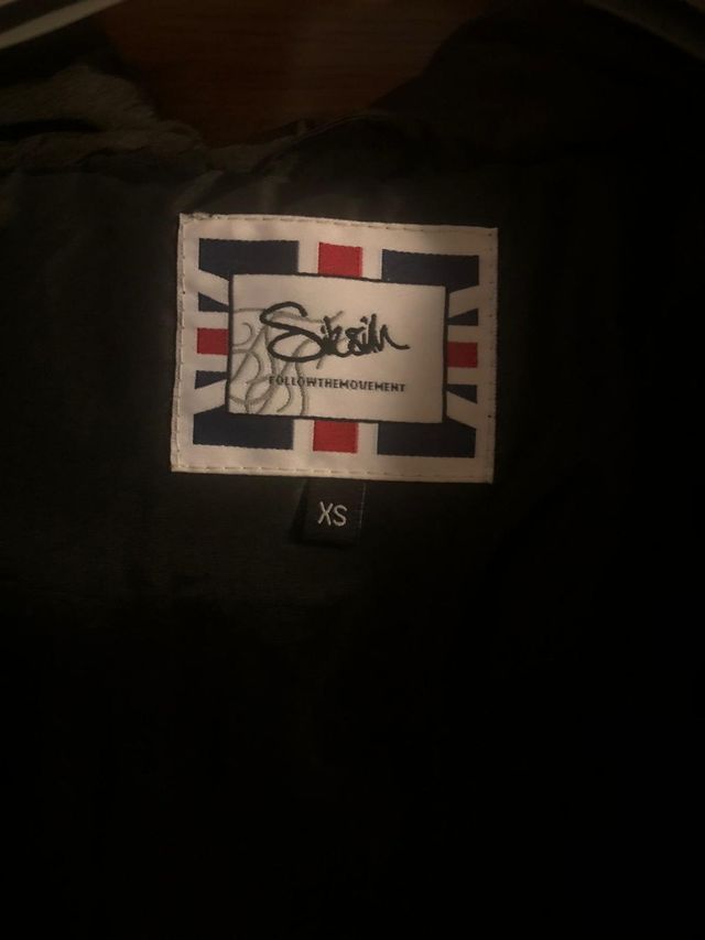 Chaquetón SIK-SILK cálido, muy bien cuidado