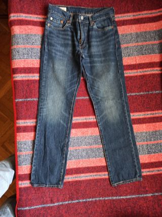 Levis 511 W30 L30 de segunda mano por 43,95 EUR en Madrid en WALLAPOP