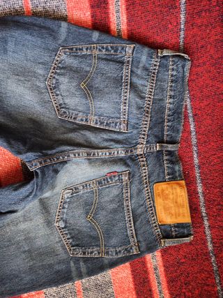 Levis 511 W30 L30 de segunda mano por 43,95 EUR en Madrid en WALLAPOP