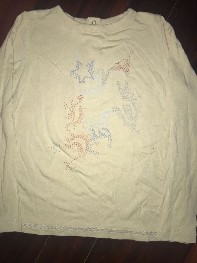 Camiseta unicornio marca MILAPINOU