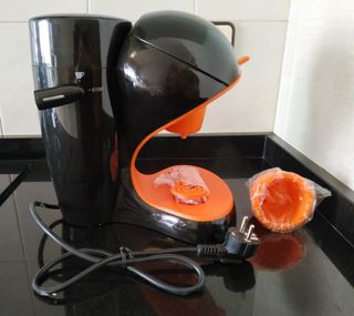 Cafetera monodosis multifunción de segunda mano por 20 EUR en Madrid en  WALLAPOP