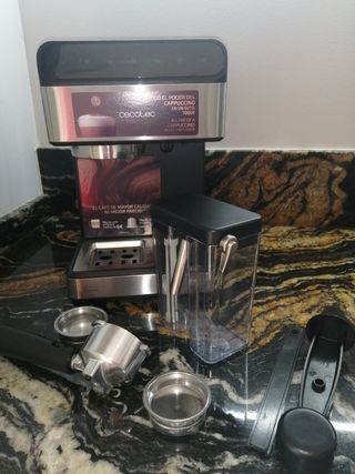 CECOTEC 1558 POWER INSTANT de segunda mano por 60 EUR en Villanueva de  Gállego en WALLAPOP