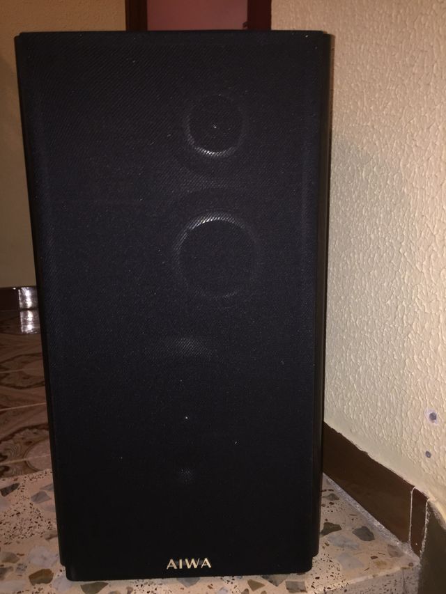 Pareja de altavoces aiwa dx z95 