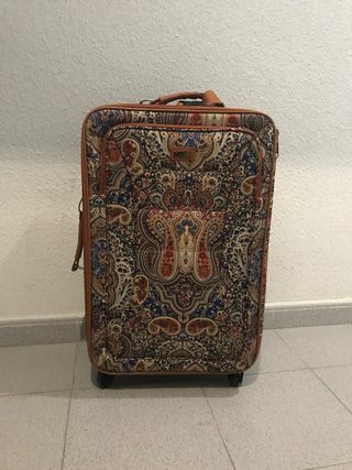 أقل الكارثة أخطأت misako maletas grandes - agewithoutborders.net