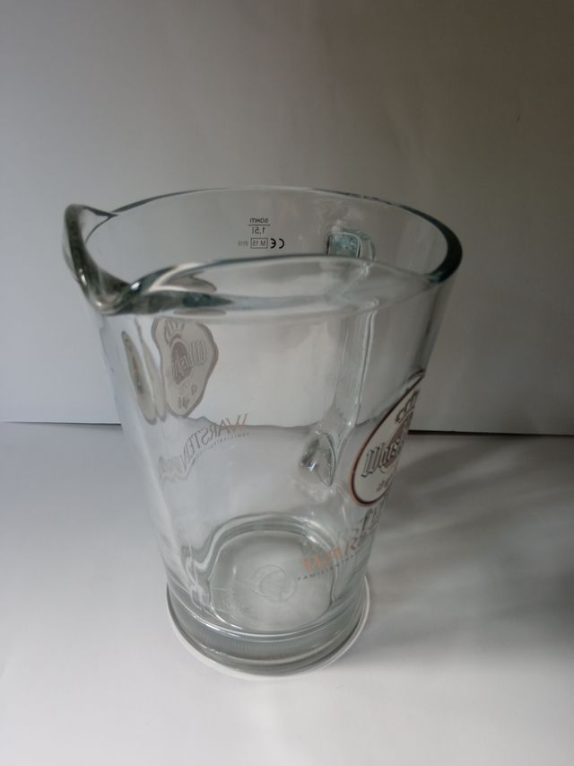 Jarra de cerveza Warsteiner