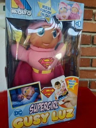 gusiluz supergirl
