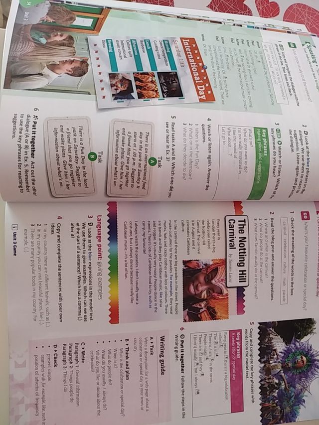 Together 1. Student's Book - 9780194515535