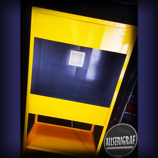 Cabina, Lavadero de pantallas serigrafía