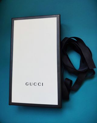 caja gucci