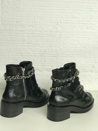 BOTIN ZARA CADENAS Y PIEL NEGRA T.38 nuevas