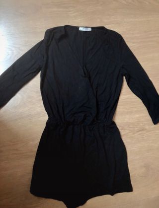 Mono corto manga larga negro de segunda mano por 10 EUR en Igualada en  WALLAPOP