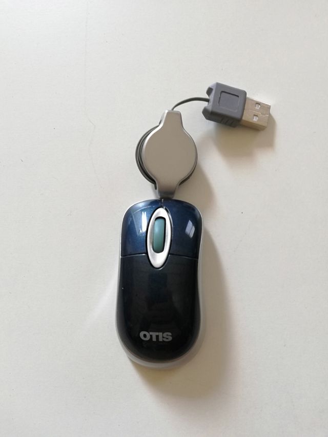 Mini ratón OTIS