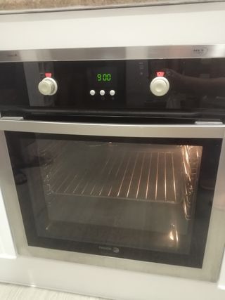 Horno Fagor de segunda mano por 100 EUR en Alcázar de San Juan en WALLAPOP