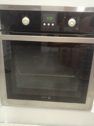 Horno Fagor de segunda mano por 100 EUR en Alcázar de San Juan en WALLAPOP