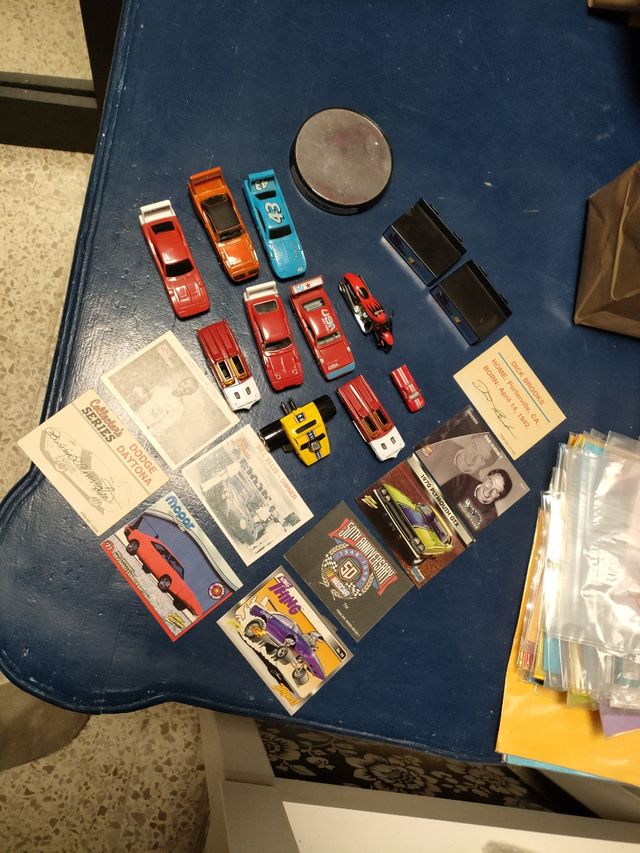 COLECCIÓN DE COCHES DE CARRERAS Y MAS