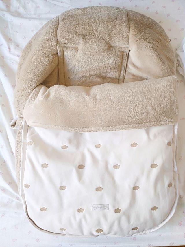 SACO INVIERNO ROSY FUENTES SILLA GRUPO 0