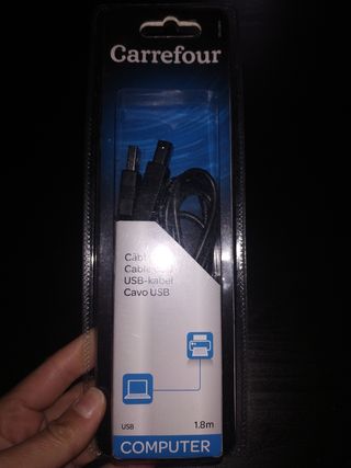 Cable USB Carrefour sin estrenar de segunda mano por 4 EUR en Madrid en  WALLAPOP