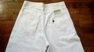 Pantalón Pedro Morago 44 de segunda mano por 5 EUR en Pamplona en WALLAPOP