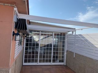 Vallas personalizadas y opciones de toldo
