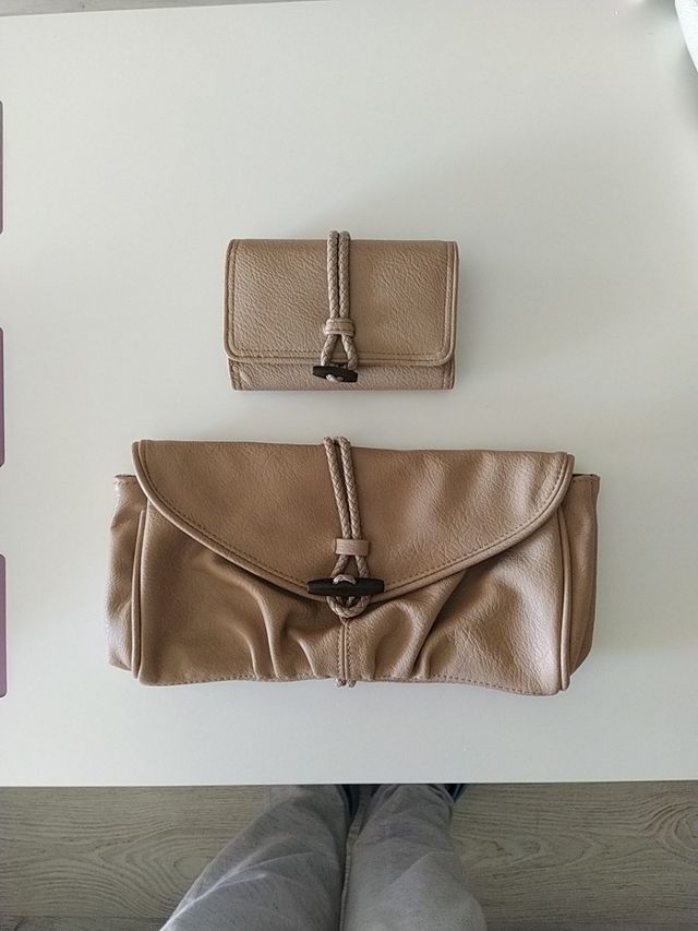 Bolso y cartera a juago