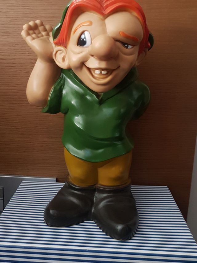 Hucha Jorobado de Noterdam