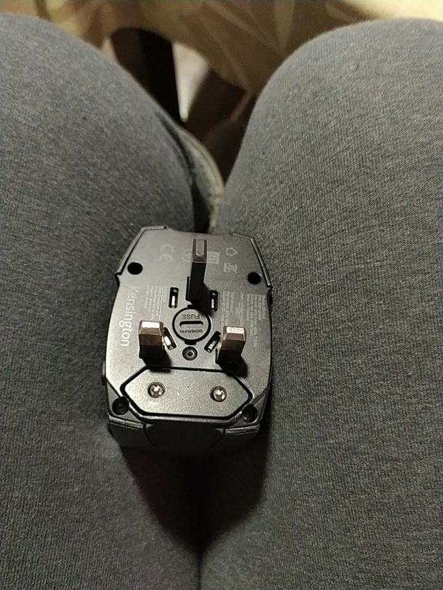 adaptador enchufe universal