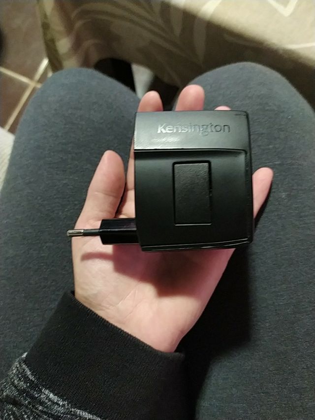 adaptador enchufe universal