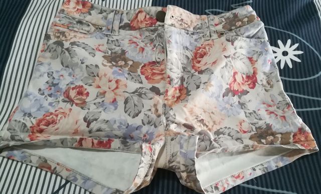 Pantalón corto chica.Talla 38
