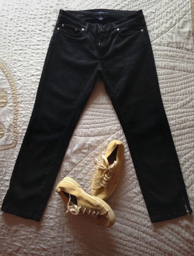 Pantalón negro Gant modelo Nelly