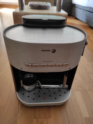 Cafetera Fagor como nueva de segunda mano por 70 EUR en Zaragoza en WALLAPOP