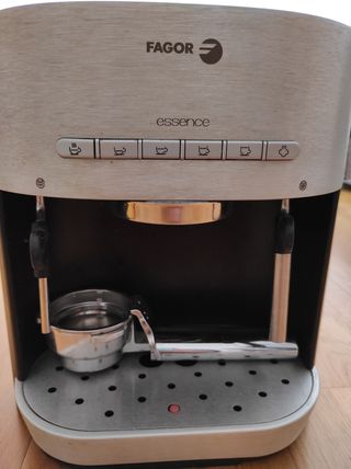 Cafetera Fagor como nueva de segunda mano por 70 EUR en Zaragoza en WALLAPOP