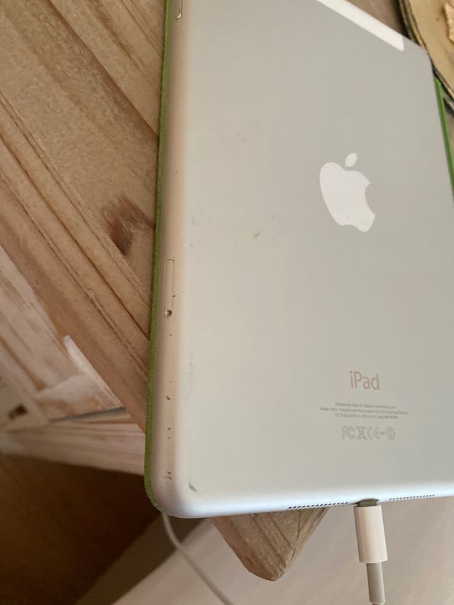 iPad mini 64 GB WHITE