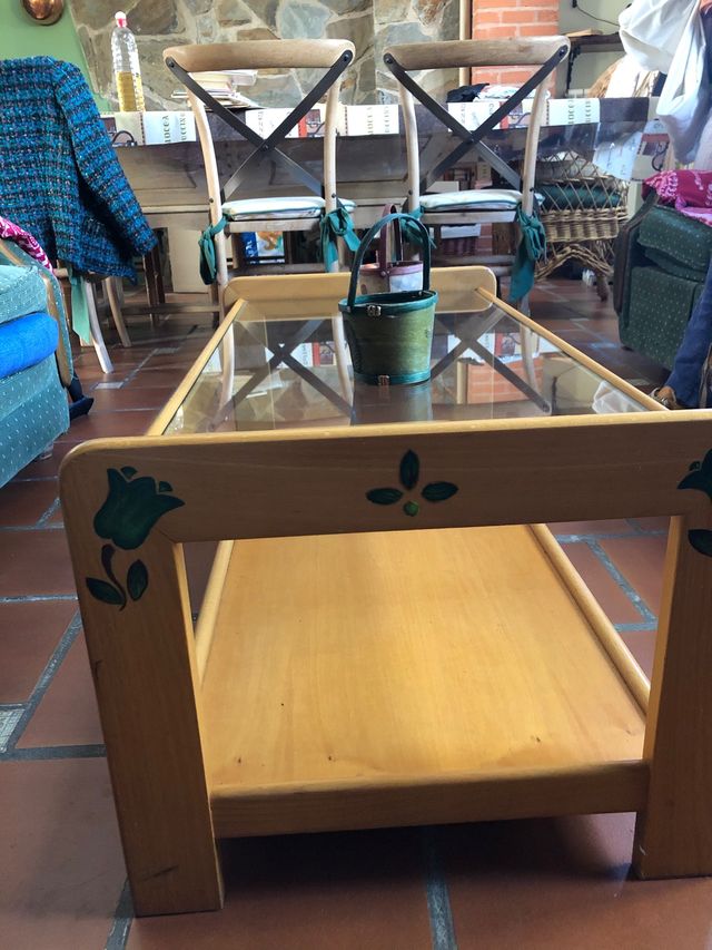 Mesa de centro. Está en La Rioja