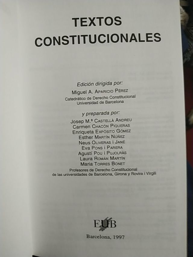 Textos constitucionales