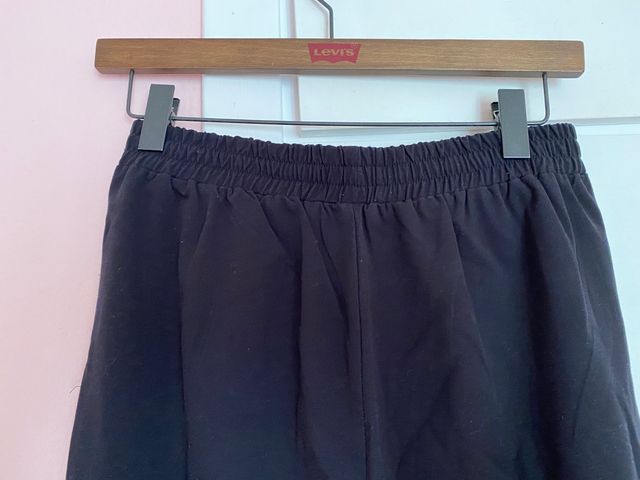 Pantalón de pinza.